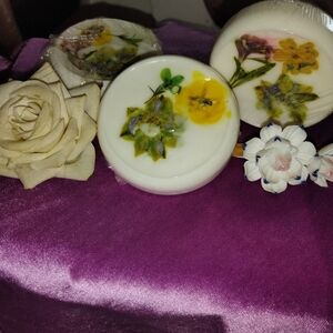 Handcrafted Floral Soap - Chamomile, Rose And Lavender